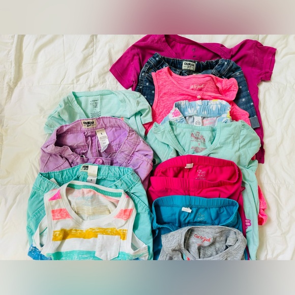 Girl Clothing Bundle Size 5 (15+ outfits) - Picture 3 of 6
